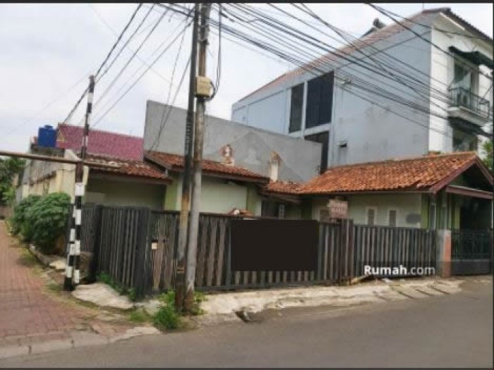 Rumah dijual di Cilandak Jakarta Selatan 